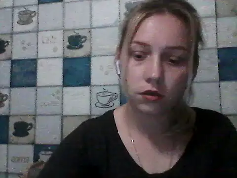 Snapshot of Anna_wey chatting on 07-12-26, 07:15 Anna wey online show from 07-12-26, 07:15