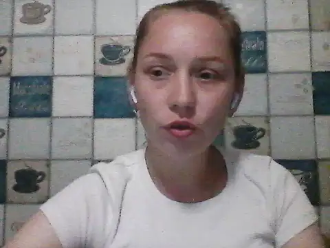 Snapshot of Anna_wey chatting on 07-17-26, 07:55 Anna wey online show from 07-17-26, 07:55