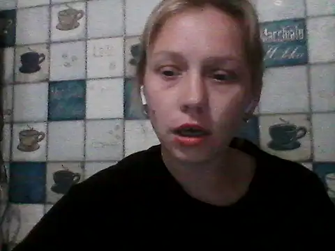 Snapshot of Anna_wey chatting on 06-02-26, 07:14 Anna wey online show from 06-02-26, 07:14