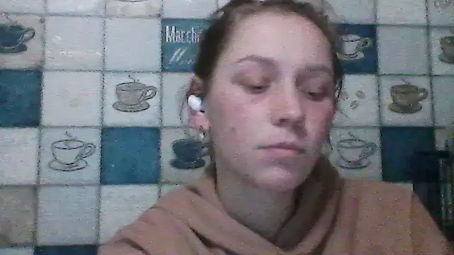 Snapshot of Anna_wey chatting on 02-25-25, 08:32 Anna wey online show from 02-25-25, 08:32
