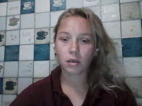 Snapshot of Anna_wey chatting on 09-27-25, 06:58 Anna wey online show from 09-27-25, 06:58