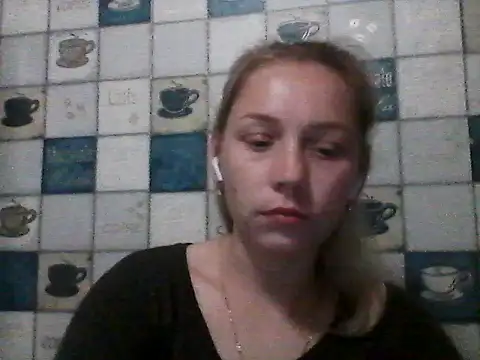 Snapshot of Anna_wey chatting on 07-16-26, 07:33 Anna wey online show from 07-16-26, 07:33
