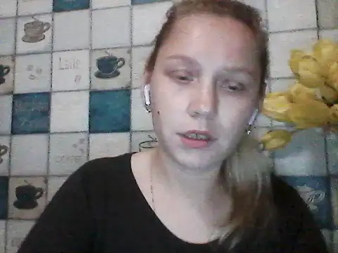 Snapshot of Anna_wey chatting on 05-15-26, 07:01 Anna wey online show from 05-15-26, 07:01
