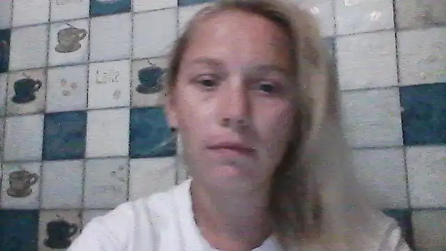 Snapshot of Anna_wey chatting on 09-10-25, 06:40 Anna wey online show from 09-10-25, 06:40