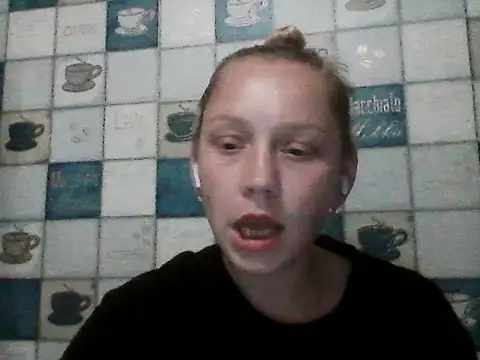 Snapshot of Anna_wey chatting on 05-25-26, 06:50 Anna wey online show from 05-25-26, 06:50