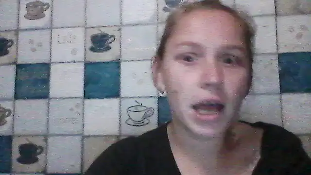 Snapshot of Anna_wey chatting on 10-21-25, 06:51 Anna wey online show from 10-21-25, 06:51