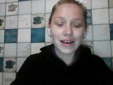 Snapshot of Anna_wey chatting on 04-19-26, 06:54 Anna wey online show from 04-19-26, 06:54