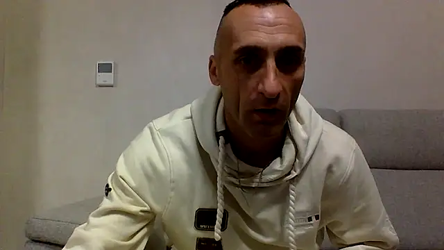 Snapshot of ANGELSANTAMARIA- chatting on 10-08-25, 06:19 ANGELSANTAMARIA- online show from 10-08-25, 06:19