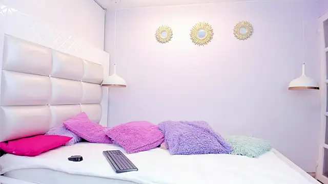 Hiyakasudere online show from 03-17-25, 02:34