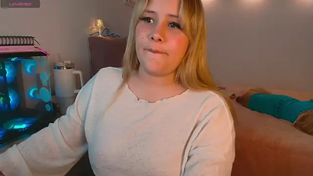 KitCatxx online show from 04-02-26, 04:08