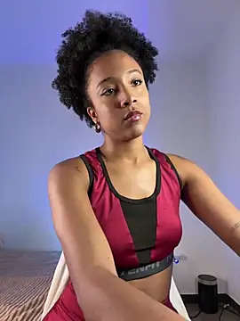 Snapshot of kiryB chatting on 11-11-25, 10:04 kiryB online show from 11-11-25, 10:04