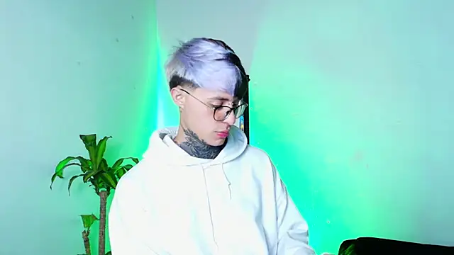 7 Saturno 7 online show from 09-10-25, 03:05