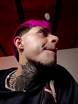 7 Saturno 7 online show from 11-22-25, 02:54