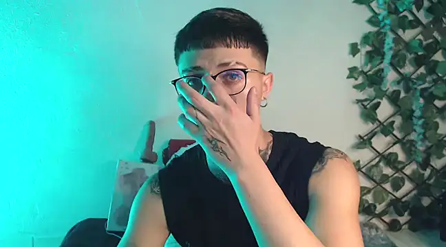 7 Saturno 7 online show from 03-22-25, 04:56