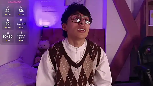 PepperTwink online show from 10-28-25, 04:06