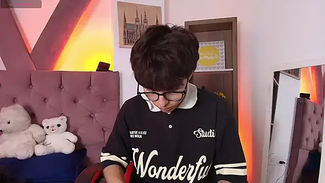 PepperTwink online show from 03-21-26, 04:33