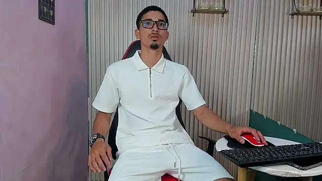 Becker2  online show from 01-17-26, 03:48