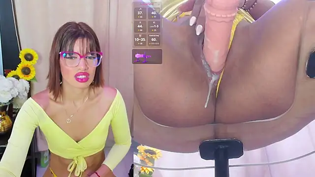 PamelaAddams  online show from 11-06-25, 04:27