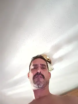 Snapshot of jonymoreno chatting on 12-03-25, 10:36 jonymoreno online show from 12-03-25, 10:36