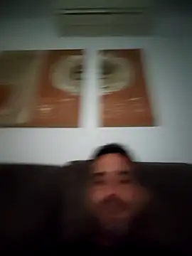 Snapshot of jonymoreno chatting on 12-17-25, 10:37 jonymoreno online show from 12-17-25, 10:37