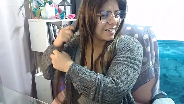 KatteAngelLat online show from 11-14-25, 12:25