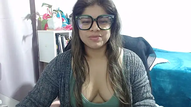 KatteAngelLat online show from 11-26-25, 12:43