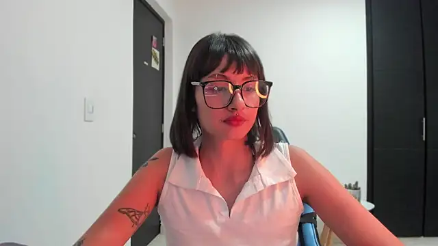 ggor4w33 online show from 09-21-25, 03:33