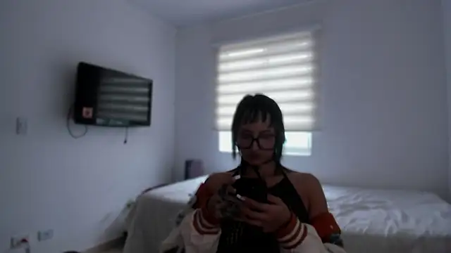 ggor4w33 online show from 03-28-26, 01:01