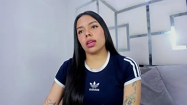 ZoeWan69 online show from 09-16-25, 11:33