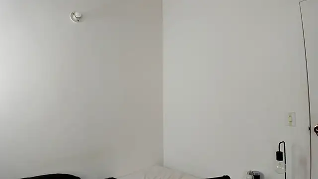 Mazikeen  18 online show from 03-11-26, 02:00