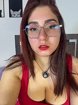 Anniferreira2 online show from 04-22-26, 09:38