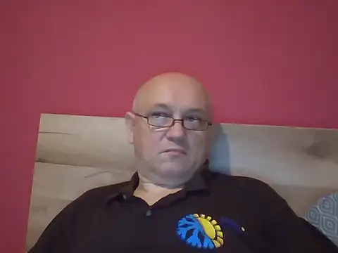Snapshot of ruplumber chatting on 02-04-25, 10:13 ruplumber online show from 02-04-25, 10:13