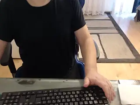 Snapshot of ruplumber chatting on 02-18-25, 06:37 ruplumber online show from 02-18-25, 06:37