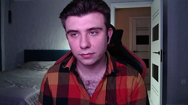 honey furry online show from 09-20-25, 10:26