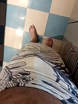 Dam70 online show from 11-30-25, 09:54