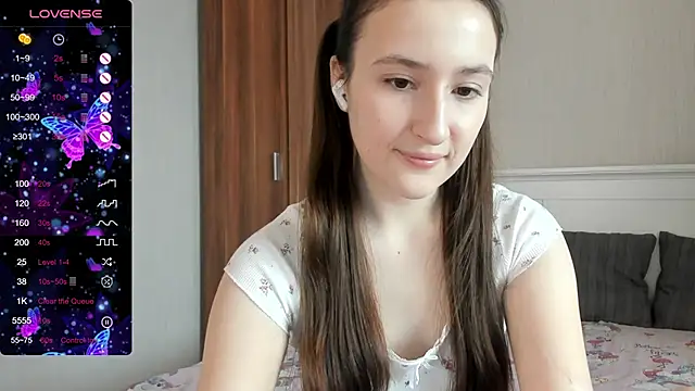 Cute  Nana online show from 10-29-25, 06:34