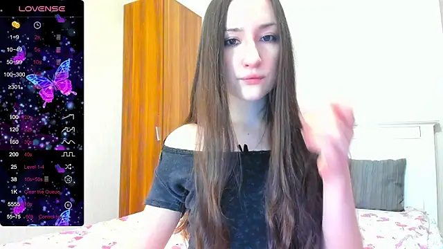 Snapshot of Cute__Nana chatting on 04-22-26, 06:36 Cute Nana online show from 04-22-26, 06:36