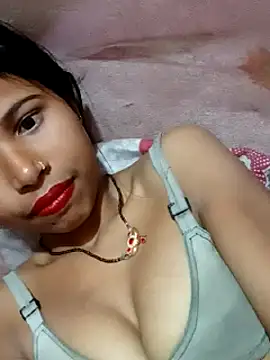 Snapshot of Miss_triha chatting on 02-25-25, 09:15 Miss triha online show from 02-25-25, 09:15