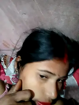 Snapshot of Miss_triha chatting on 02-16-25, 12:52 Miss triha online show from 02-16-25, 12:52