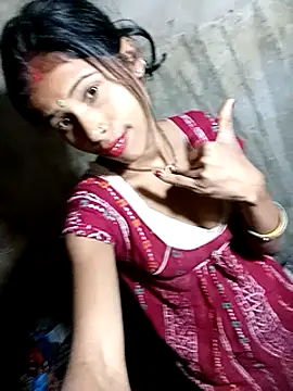 Snapshot of Miss_triha chatting on 03-11-25, 01:05 Miss triha online show from 03-11-25, 01:05