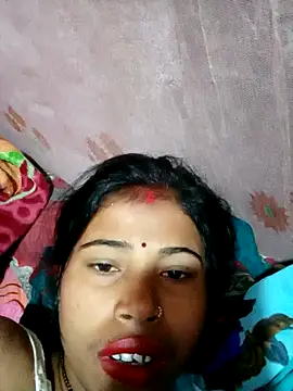 Snapshot of Miss_triha chatting on 02-16-25, 09:38 Miss triha online show from 02-16-25, 09:38