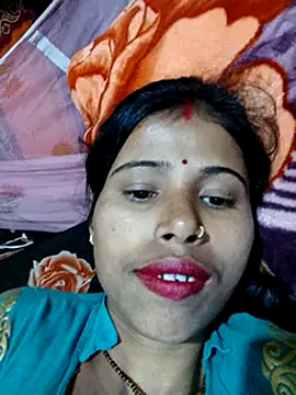 Snapshot of Miss_triha chatting on 03-16-25, 06:53 Miss triha online show from 03-16-25, 06:53