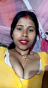 Snapshot of Miss_triha chatting on 03-14-25, 05:48 Miss triha online show from 03-14-25, 05:48