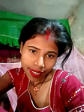 Snapshot of Miss_triha chatting on 03-06-25, 10:15 Miss triha online show from 03-06-25, 10:15