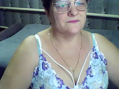 ElzaJewel online show from 01-10-26, 06:47