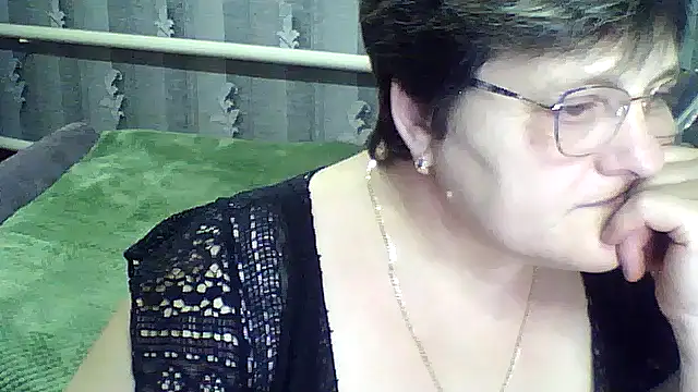 ElzaJewel online show from 03-13-26, 07:41