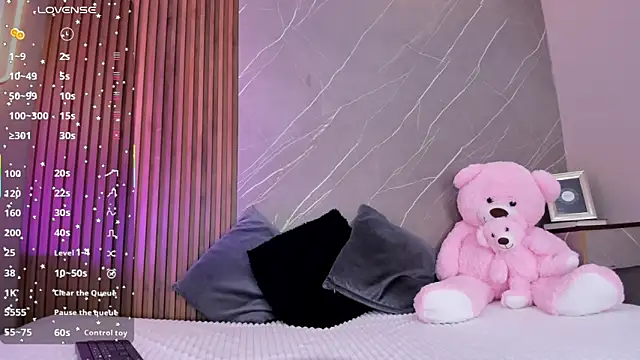 ariana jhonson1 online show from 10-10-25, 12:39