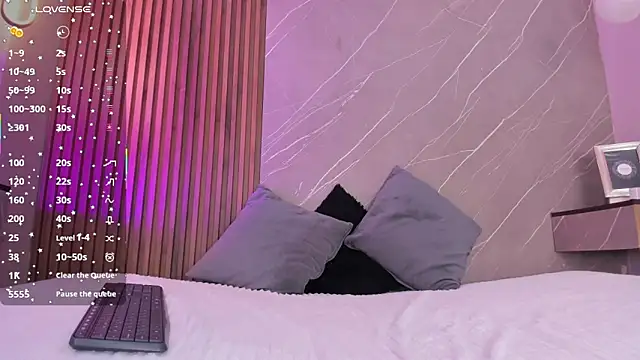 ariana jhonson1 online show from 11-05-25, 12:52