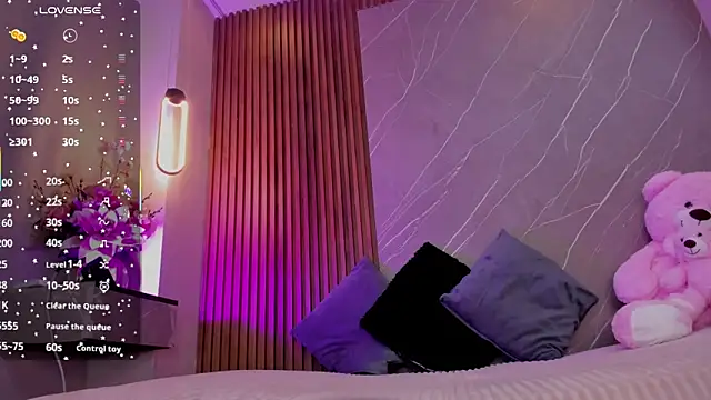 ariana jhonson1 online show from 10-03-25, 12:28