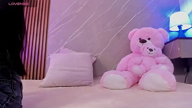 ariana jhonson1 online show from 01-07-26, 12:21